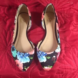 Floral flats